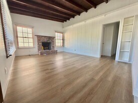 576 29th St in Manhattan Beach, CA - Building Photo
