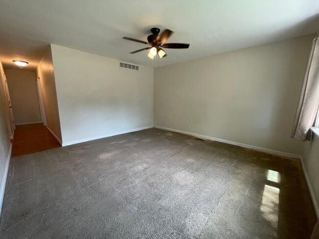 3213 North Dr in Highland, IN - Building Photo - Building Photo