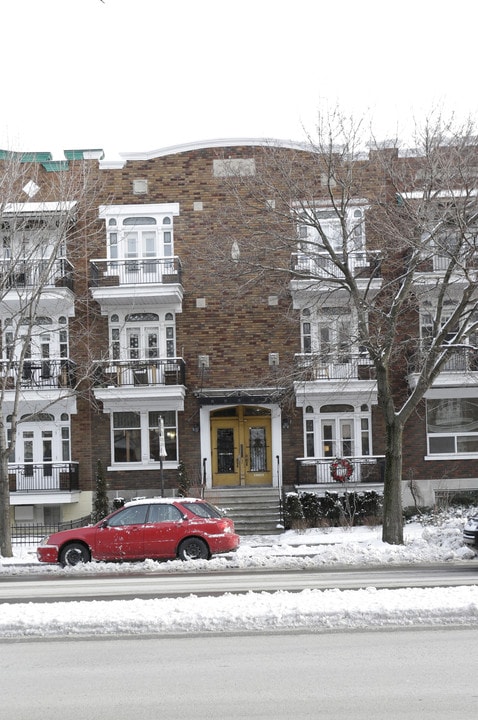 1003-1005 St-joseph Blvd in Montréal, QC - Building Photo