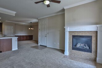 6511 Hearthstone Cir in Rocklin, CA - Building Photo - Building Photo