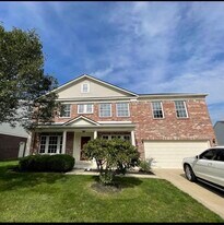 12550 E 131st St in Fishers, IN - Building Photo