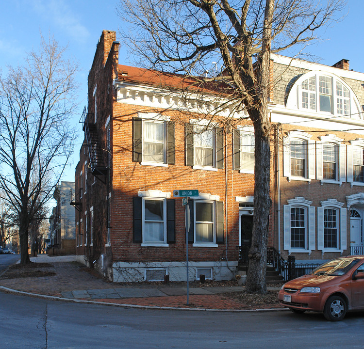 1 Union St in Schenectady, NY - Building Photo