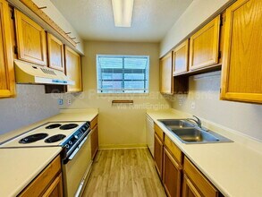 12366 W Nevada Pl in Lakewood, CO - Building Photo - Building Photo