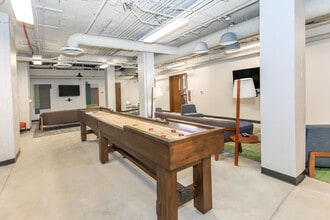 Exchange At 104 in Fond du Lac, WI - Foto de edificio - Building Photo