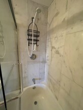 59 Phillips St, Unit 7 in Boston, MA - Building Photo - Building Photo