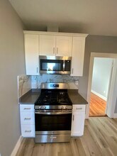 11 Dudley St, Unit 3 in Cambridge, MA - Building Photo - Building Photo