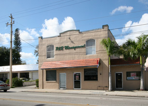 1116 14th St W in Bradenton, FL - Building Photo - Building Photo