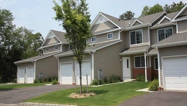 property at 30 Steven Pl