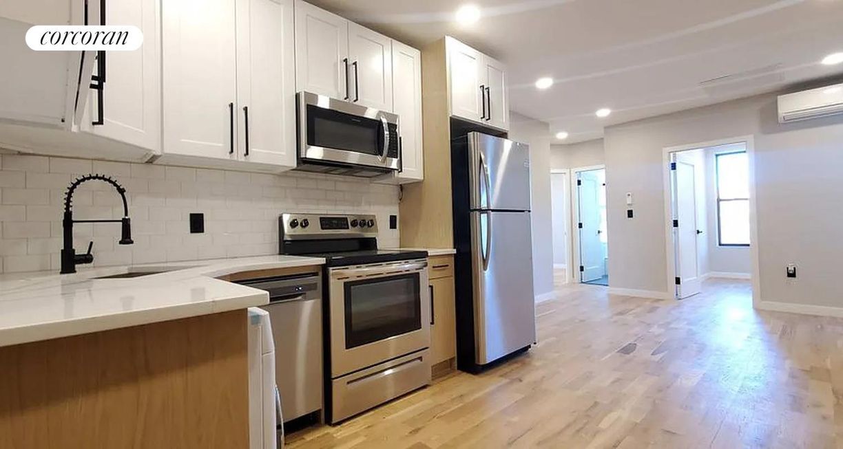 213 St Ann's Ave in Bronx, NY - Building Photo