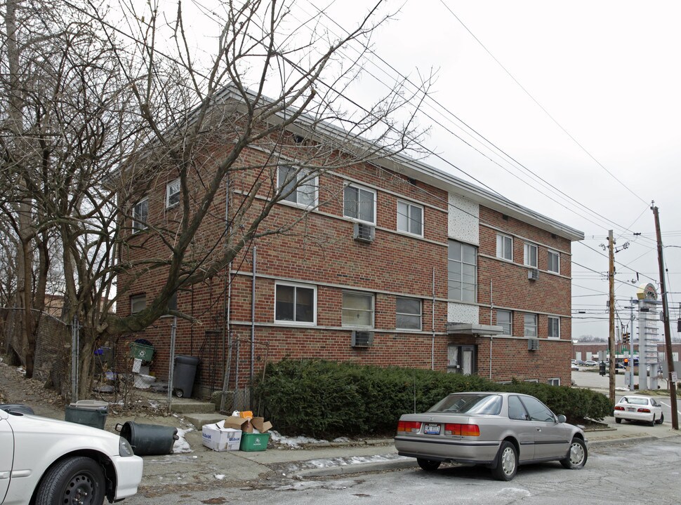 2705 Willard Ave in Cincinnati, OH - Building Photo