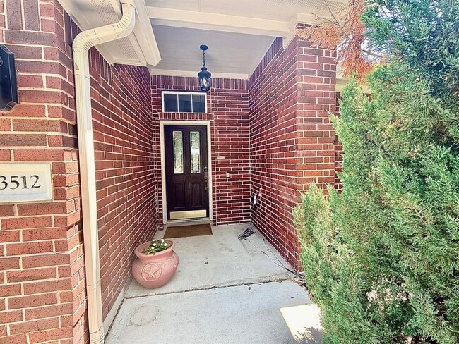 3512 Hidden Lake Crossing in Pflugerville, TX - Building Photo - Building Photo