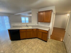 1305 Central Park Dr in Shelbyville, IN - Building Photo - Building Photo