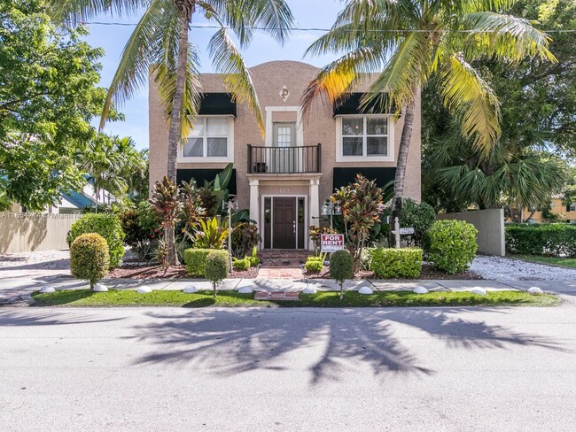 property at 119 NE 7th Ave