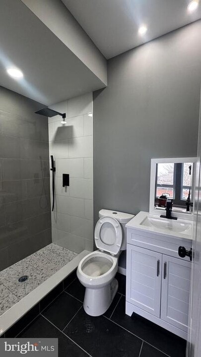 1837 S 22nd St in Philadelphia, PA - Building Photo