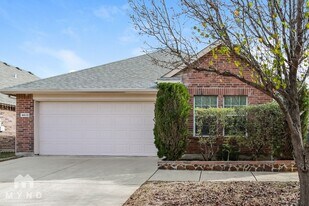 4613 Redbud Dr in Denton, TX - Building Photo