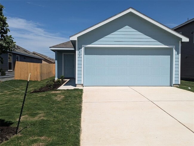 583 Commander Abbott Dr in Jarrell, TX - Building Photo - Building Photo