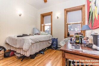 97 Myrtle St in Boston, MA - Foto de edificio - Building Photo