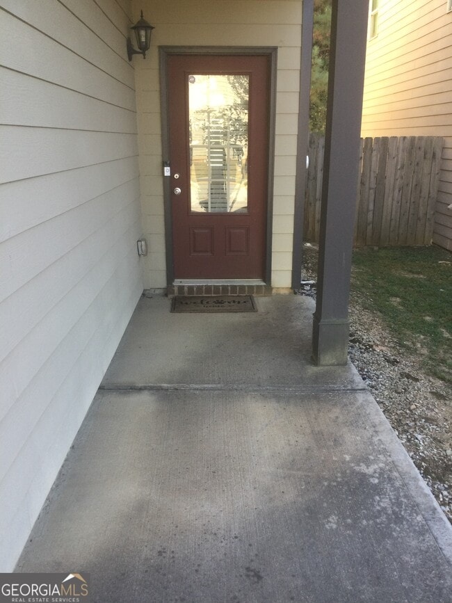 338 Lauren Dr in Fairburn, GA - Building Photo - Building Photo