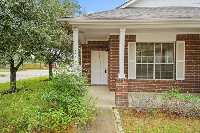 24203 Pinecreek Point in Spring, TX - Building Photo - Building Photo