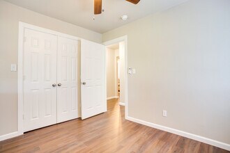 104 W Reno Rd, Unit 104 W Reno in Azle, TX - Building Photo - Building Photo