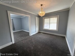 6117 Kenilworth St in Dearborn, MI - Building Photo - Building Photo
