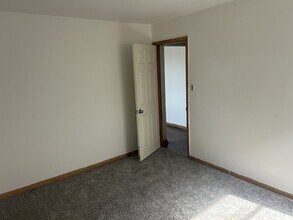 4872 N 91st St in Milwaukee, WI - Building Photo - Building Photo