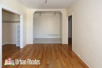 523 W Melrose St, Unit A02C in Chicago, IL - Foto de edificio - Building Photo