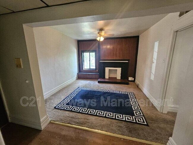 1907 Delaware Ave in Swissvale, PA - Foto de edificio - Building Photo