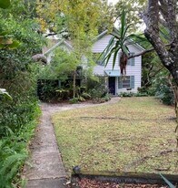 1674 21st Ave N, Unit #A in St. Petersburg, FL - Building Photo