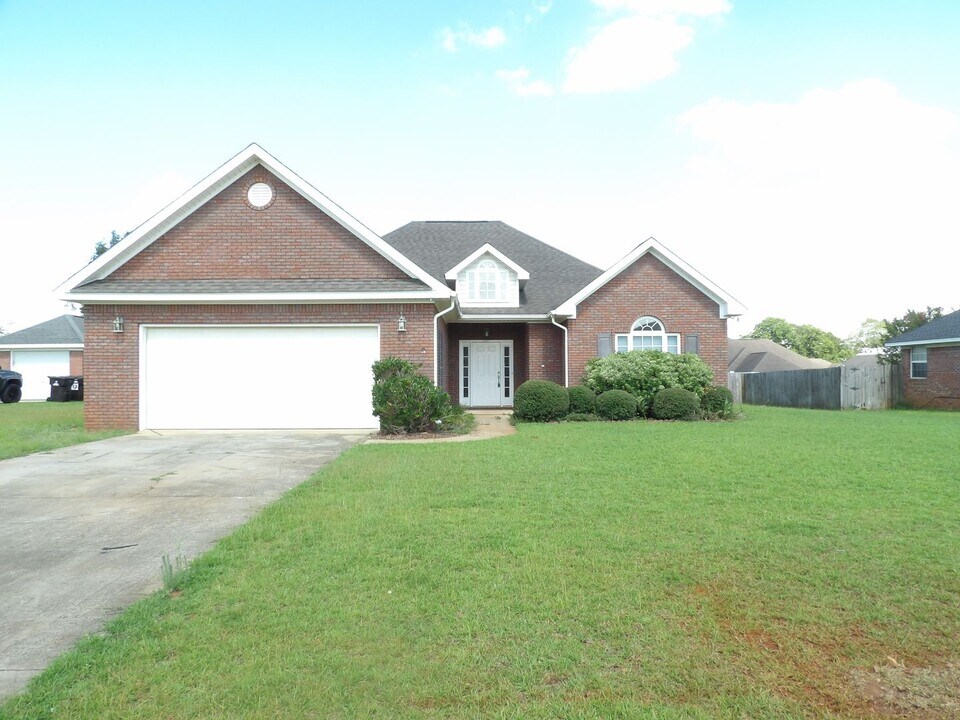 176 Hannah Rd in Daleville, AL - Building Photo