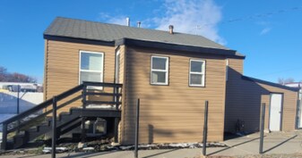 308 Moore Ln in Billings, MT - Building Photo