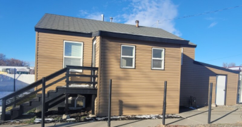308 Moore Ln in Billings, MT - Building Photo