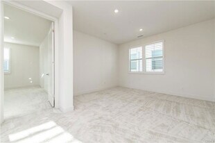 31983 Paseo Bridel in San Juan Capistrano, CA - Building Photo