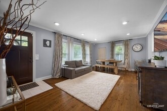 735 Western Ave in Glen Ellyn, IL - Building Photo - Building Photo