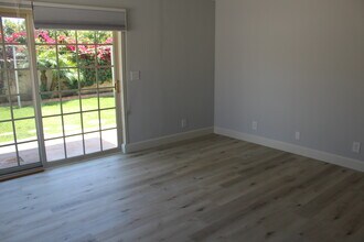 2252 Cornell Dr, Unit B in Costa Mesa, CA - Building Photo - Building Photo