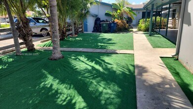 729 NE 6th St in Hallandale Beach, FL - Building Photo - Building Photo