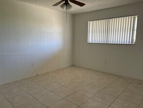 20200 NE 27th Ct in Aventura, FL - Building Photo - Building Photo