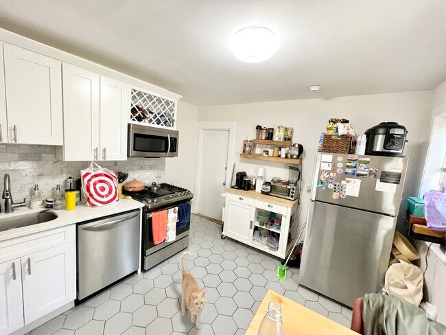 property at 17 Spring Garden St