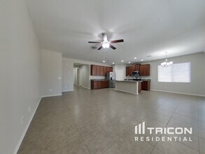 18646 W Hatcher Rd in Waddell, AZ - Building Photo - Building Photo