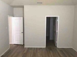 9145 Blackstone Dr in Aubrey, TX - Building Photo - Building Photo