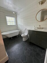 3310 Tinkerbell Ln in Charlotte, NC - Foto de edificio - Building Photo