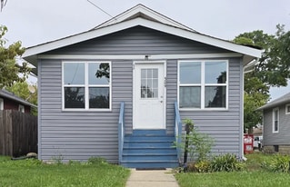 509 N Butrick St in Waukegan, IL - Building Photo