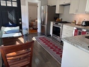 38 Fort Hill St in Hingham, MA - Building Photo - Building Photo