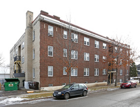 Portland Avenue Apartments in St. Paul, MN - Building Photo - Building Photo