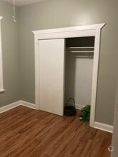 3336 W Chicago Ave-Unit -1 in Chicago, IL - Foto de edificio - Building Photo