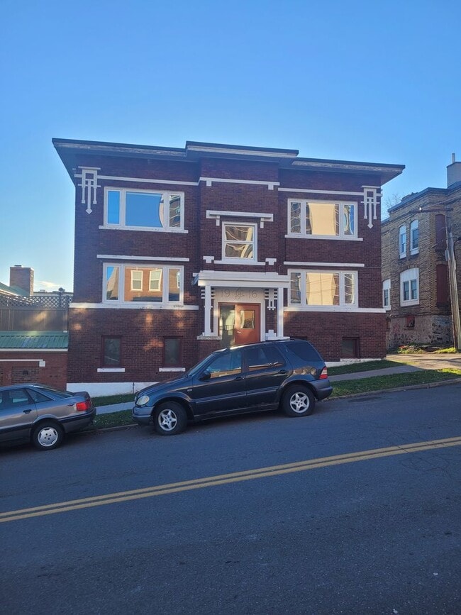 property at 215-215 N 2nd Ave E