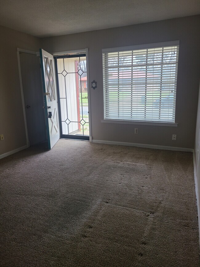 3137 Mackham Ave in Memphis, TN - Building Photo - Building Photo