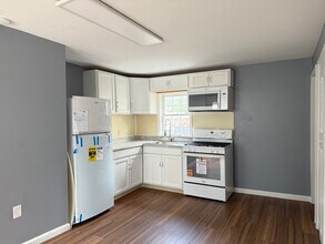 202 Sharp St in Millville, NJ - Building Photo - Building Photo