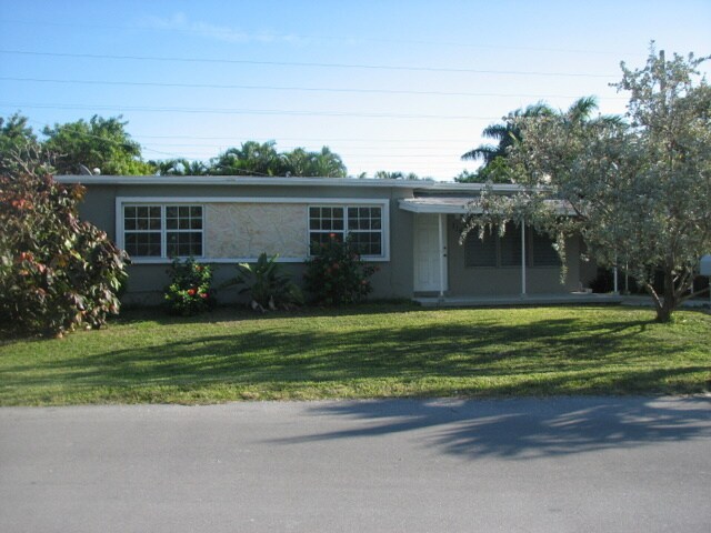 716 Prado Cir in Key West, FL - Building Photo