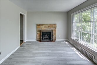 2016 Revere Rd in Cleveland Heights, OH - Building Photo - Building Photo